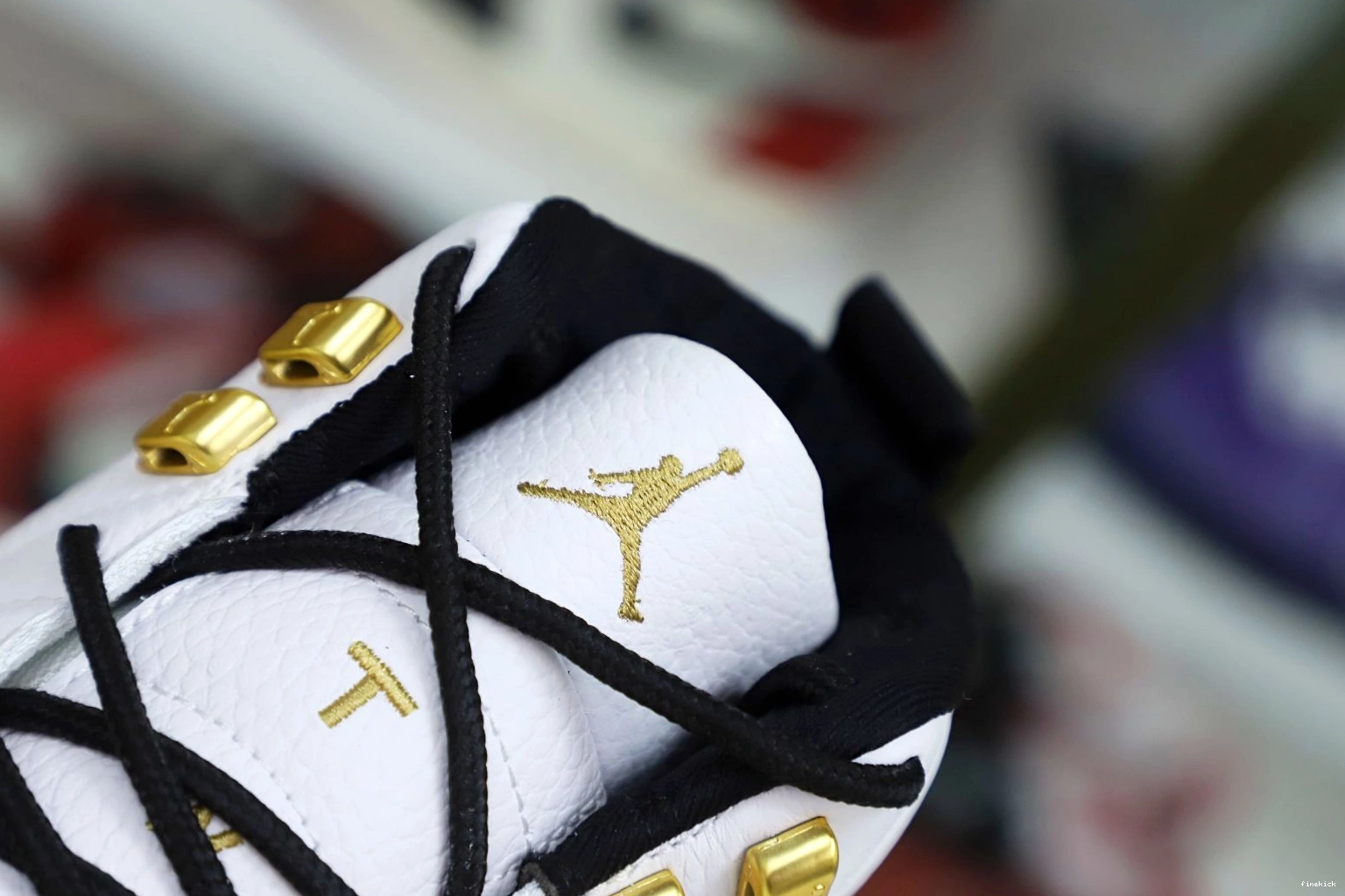 'ROYALTY' AIR 12 RETRO JORDAN 0920